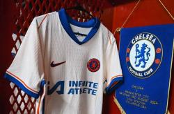 九游体育中国官网-包含切尔西球员团结一心，战胜困难保持微弱希望的词条