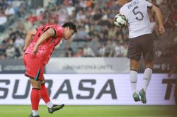 九游体育官网-比赛中球员的合作精神受到了赞扬，凝聚力十足