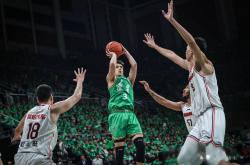 九游体育亚洲官网-包含外援表现抢眼！篮球联赛外战战力得到认可的词条