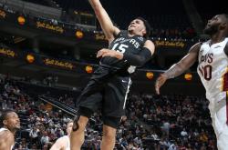 九游体育入口-凯尔特人大胜马刺迎来开门红