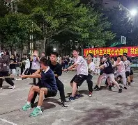 阿联酋队员斗志昂扬为国争光