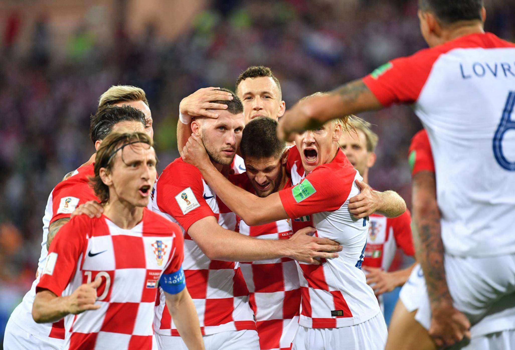 黑山队在欧预赛对手中脱颖而出，晋级