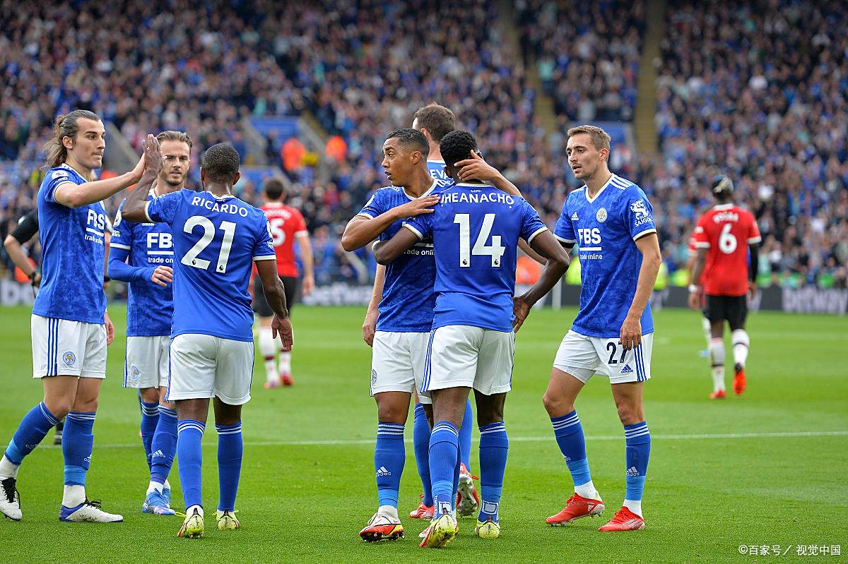 包含愈战愈勇：球队在比赛中逐渐发挥出色火力的词条