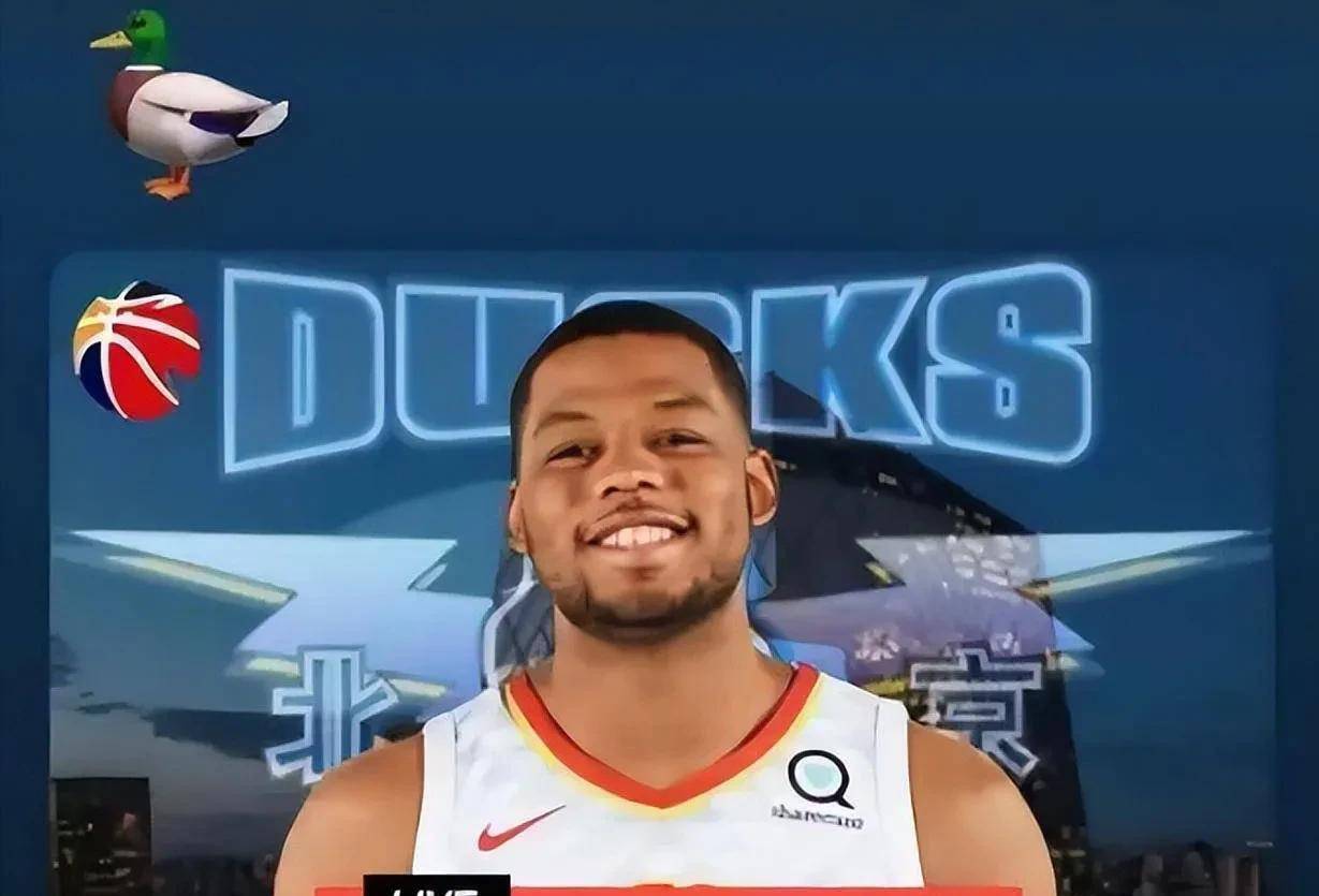 篮球职业球员加盟球队引发热议 篮球职业球员加盟球队引发热议