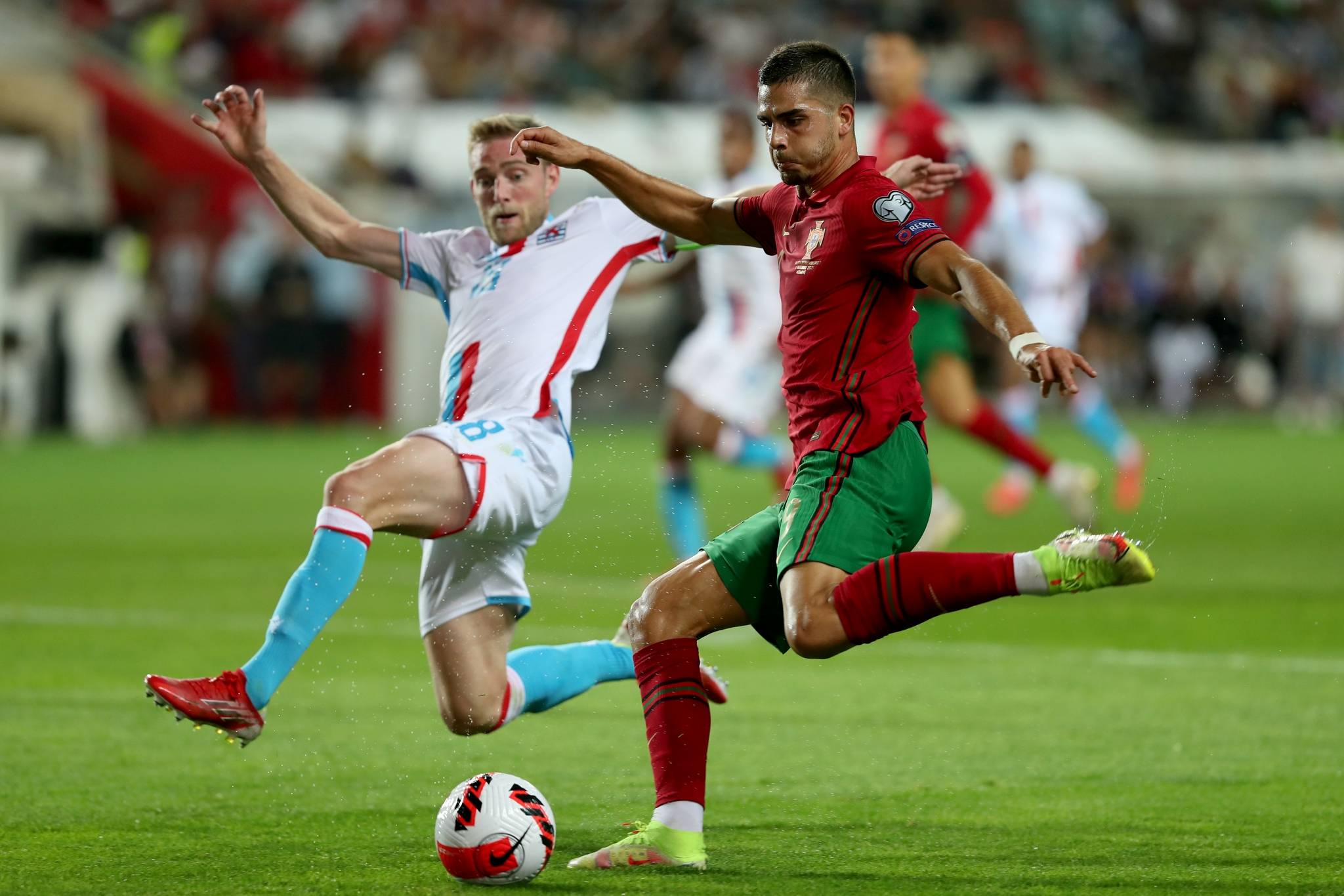 关于欧锦赛：波兰战胜奥地利晋级16强的信息