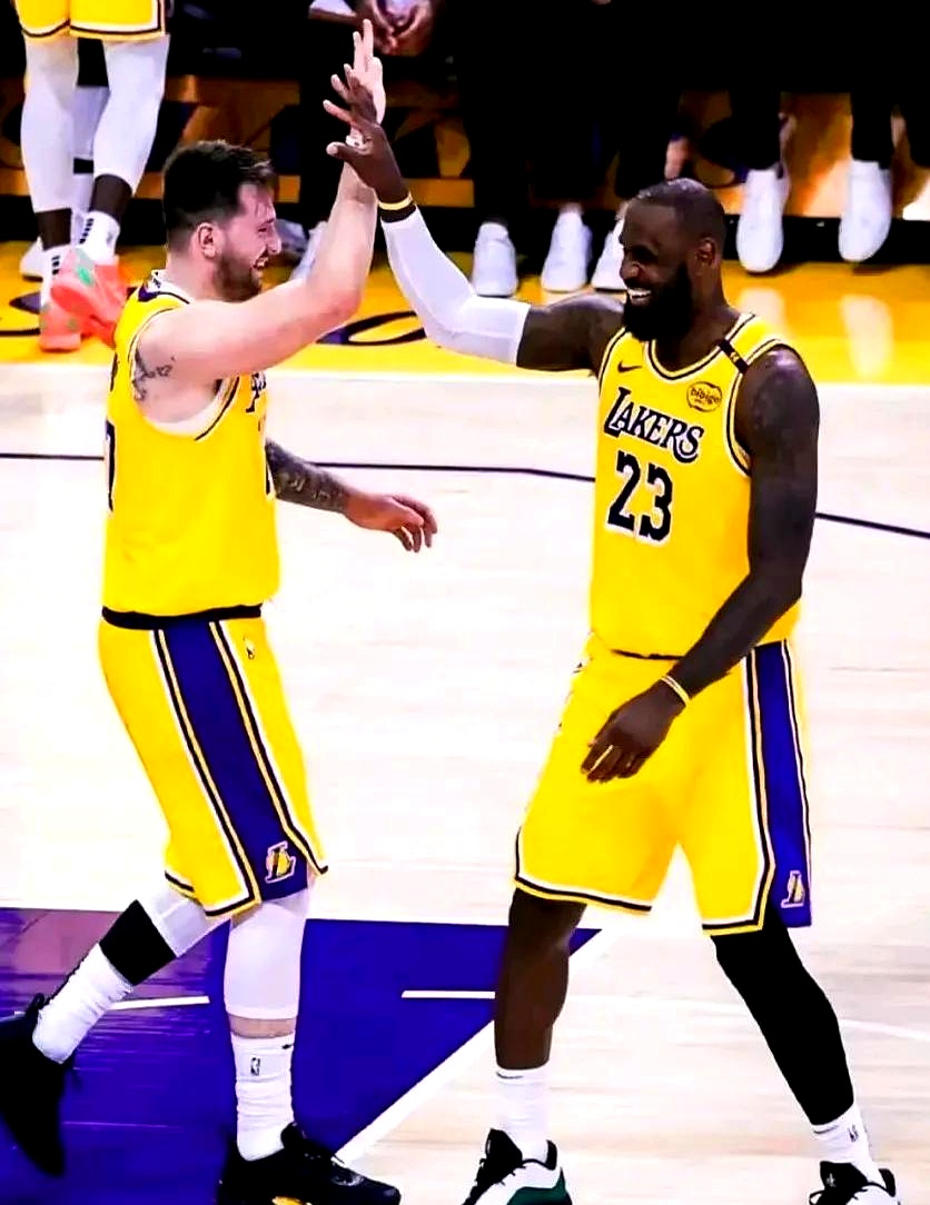 湖人不敌独行侠,战绩遭遇滑铁卢 湖人不敌独行侠,战绩遭遇滑铁卢