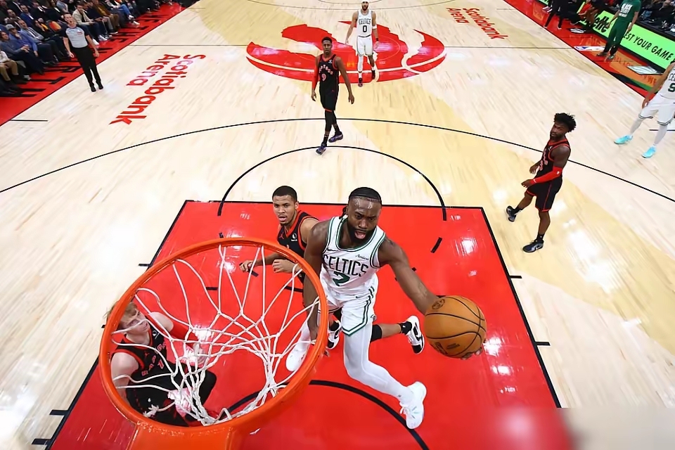 猛龙击败凯尔特人成功晋级